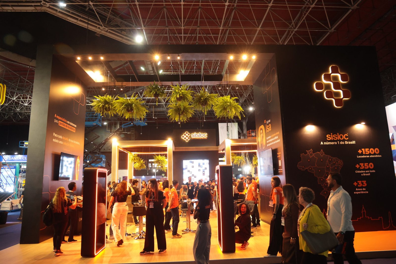 Locação ganha voz institucional na ANALOC Rental Show 2026